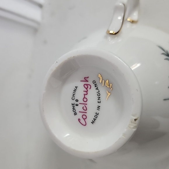 Colclough Vintage Tea Cup & Saucer Bone China England Blue Flower Gold - Picture 9 of 9